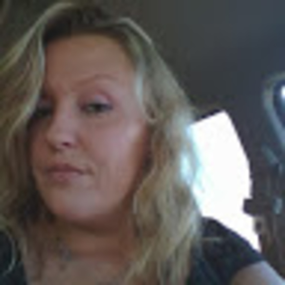 Meet your Posher, Bobbi